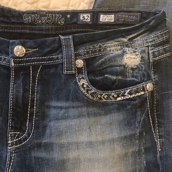 New Miss Me Standard Easy Crop Rhinestone Sequin Embroidered Stretch Jeans W32 - Picture 7 of 14